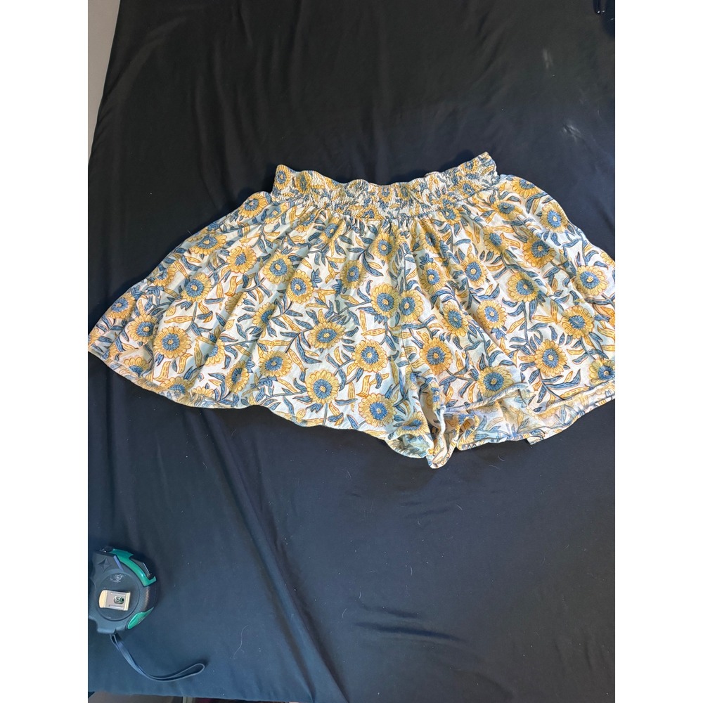 Mexicali Blues Floral Smocked Waist Shorts Yellow Blue Boho M/L